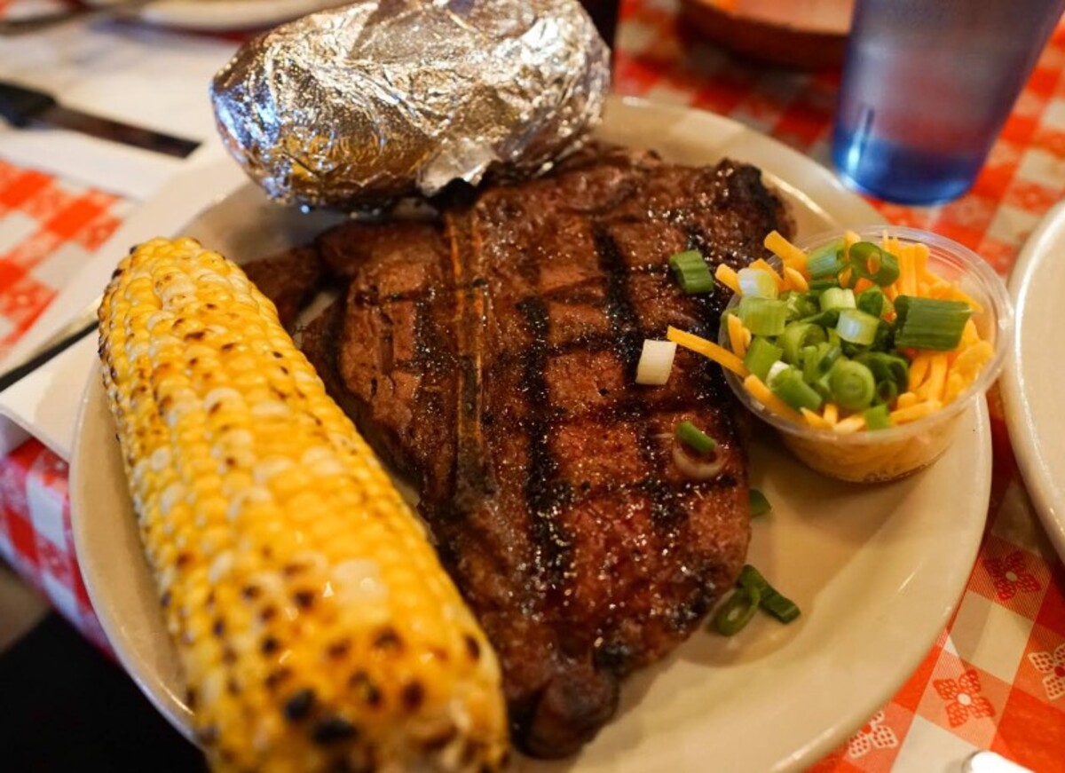Food at Pinnacle Peak located in Tucson AZ