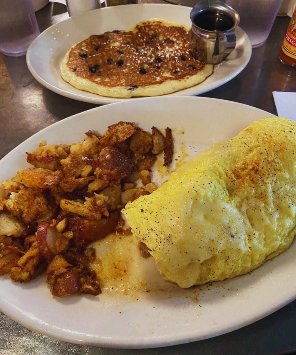 Photos for Goldy's Breakfast Bistro