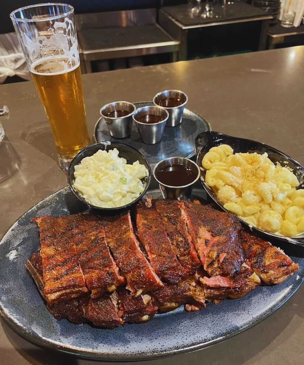 Photos for Q39 South