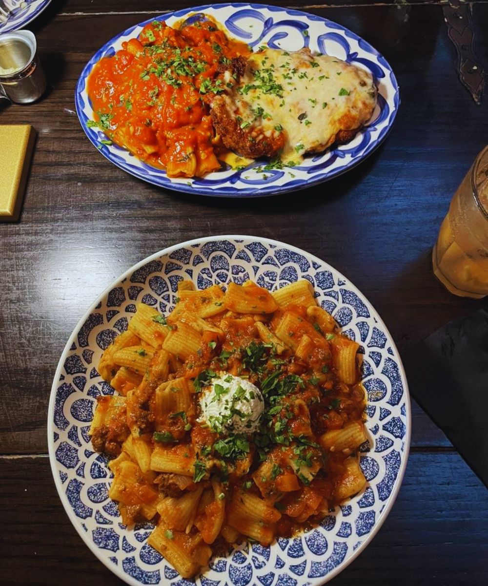 Photos for Mia's Italian Kitchen