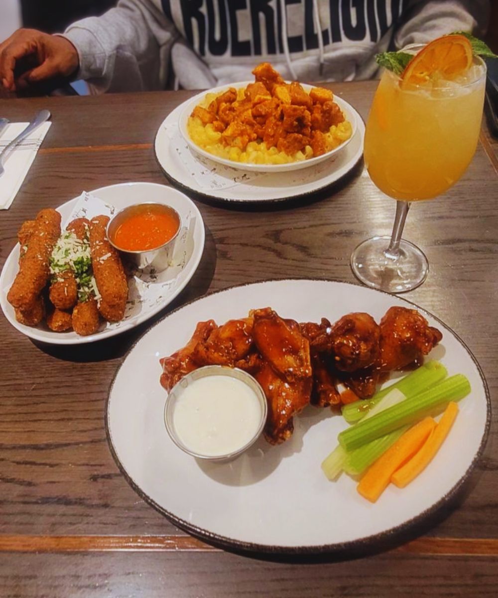 Photos for Tops Diner