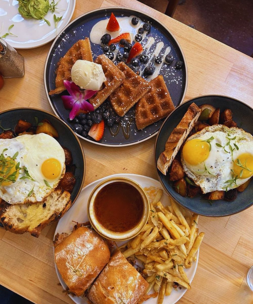 Photos for Eggy’s Neighborhood Kitchen