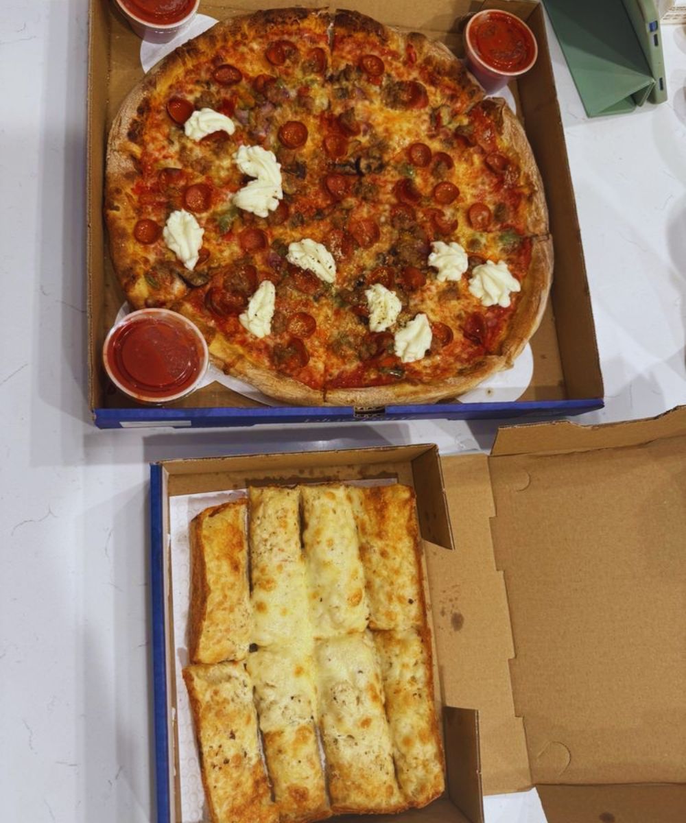 Photos for Blue Pan Pizza