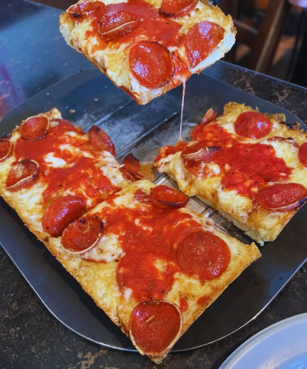 Photos for Buddy's Pizza