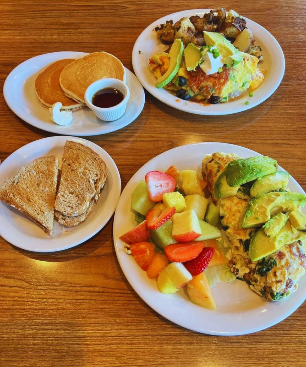 Photos for Red Apple Cafe