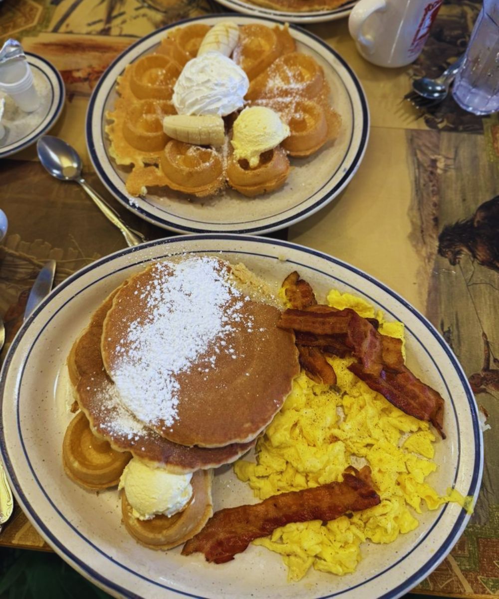 Photos for Pocahontas Pancakes