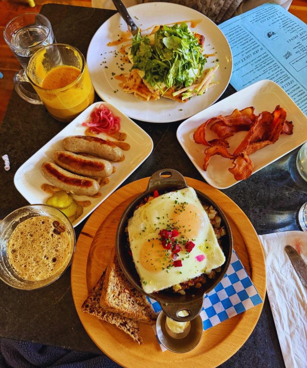Photos for Broder Café