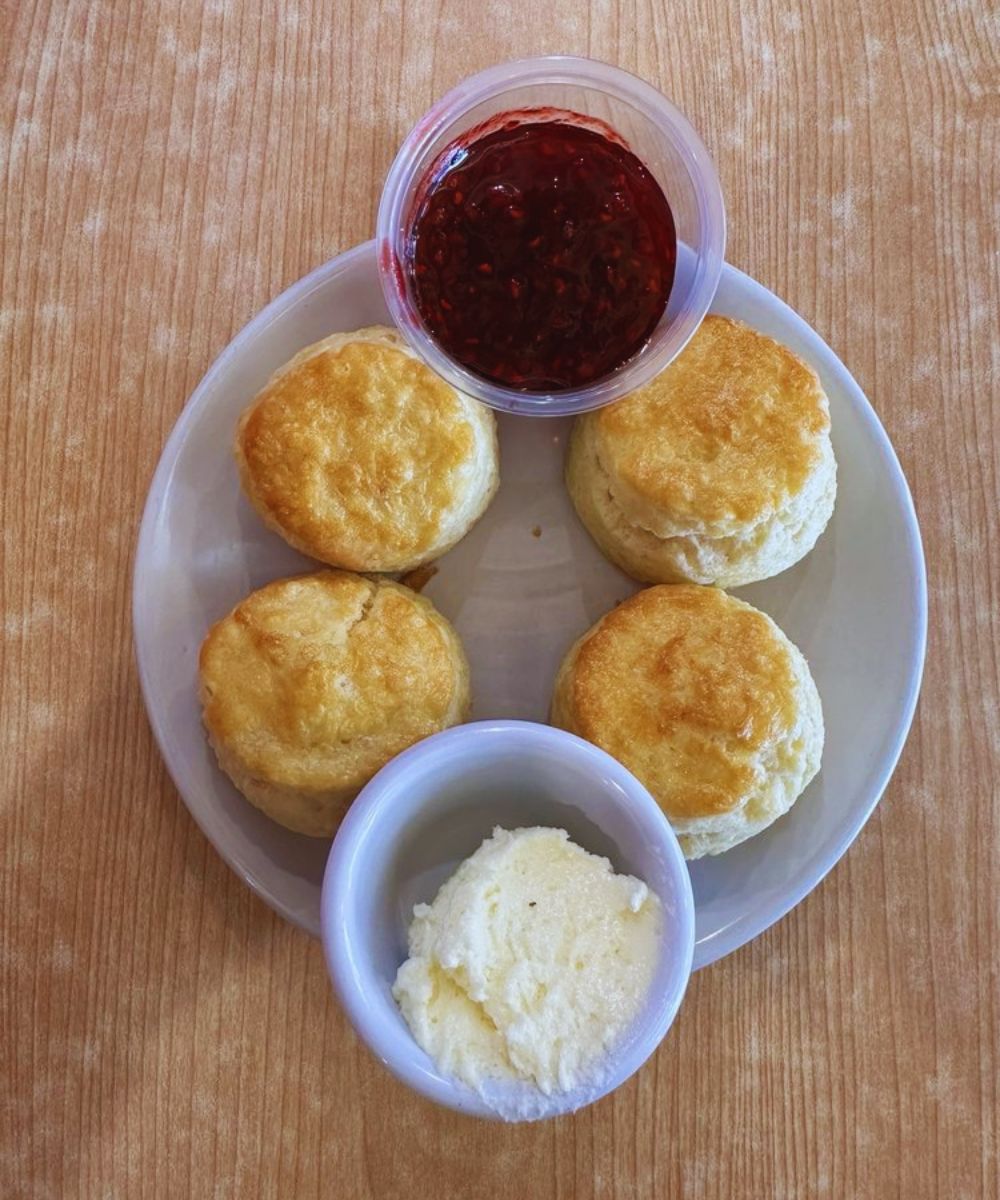 Photos for Sweet Lake Biscuits & Limeade