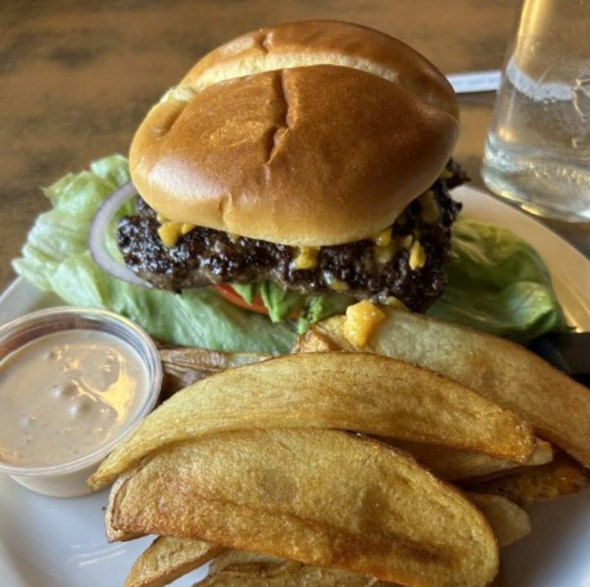 Food at Miz Zip's located in Flagstaff AZ