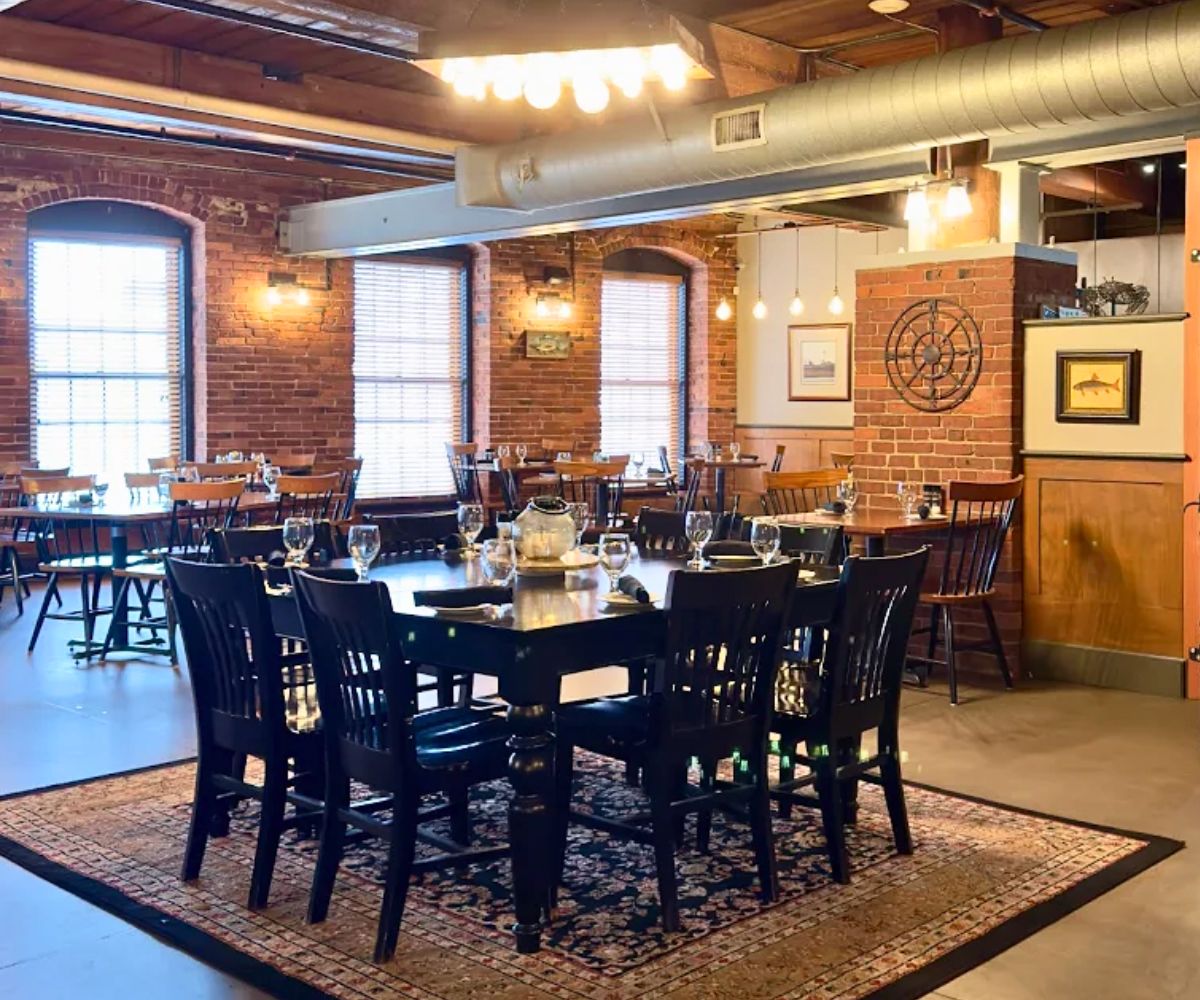 interior of Fish Bones Grill in Lewiston, Maine