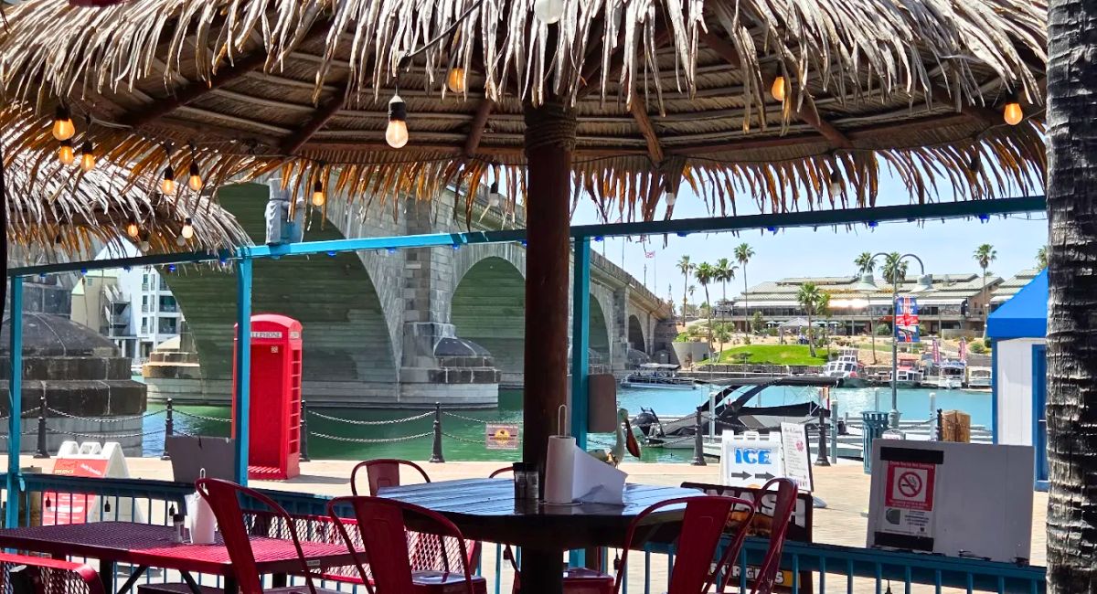 dining area at Burgers By The Bridge in Lake Havasu City, Arizona