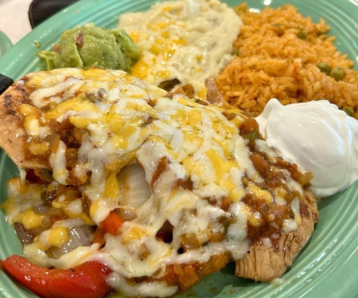 Pollo Ranchero at Hidalgo's in Moore, OK