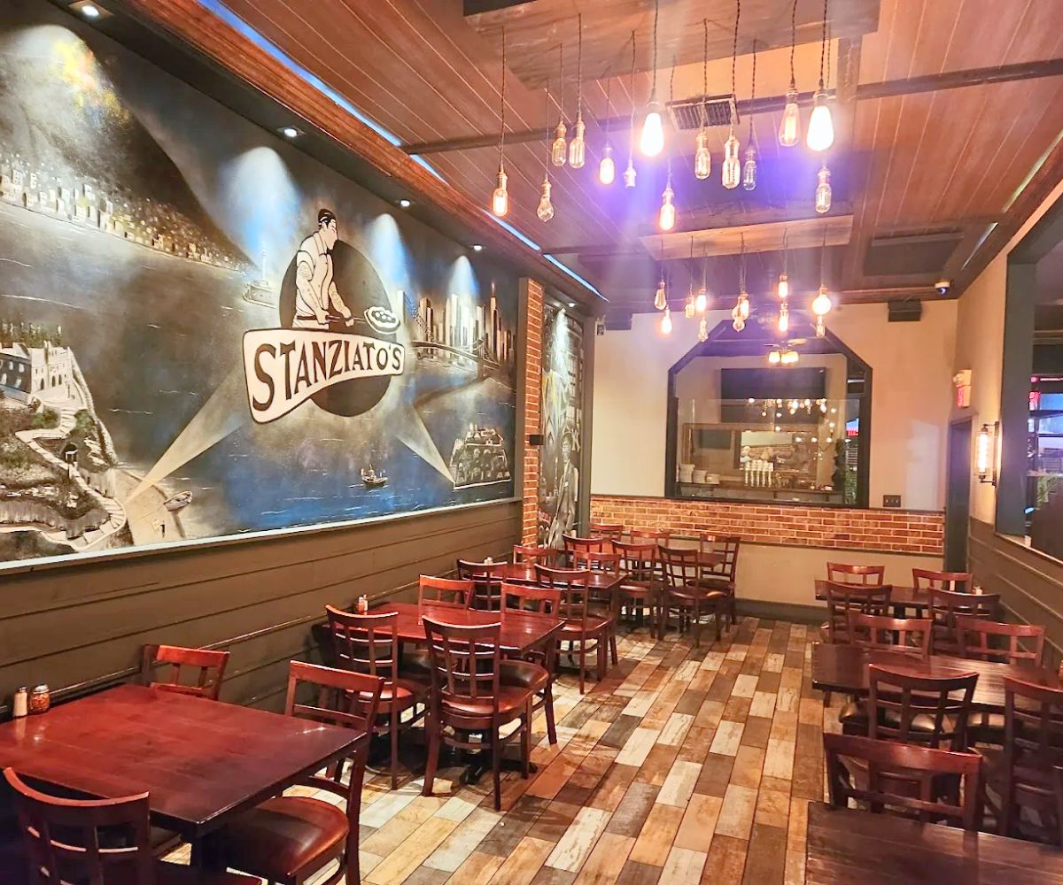 interior of Stanziato's Wood Fired Pizza in Danbury, Connecticut