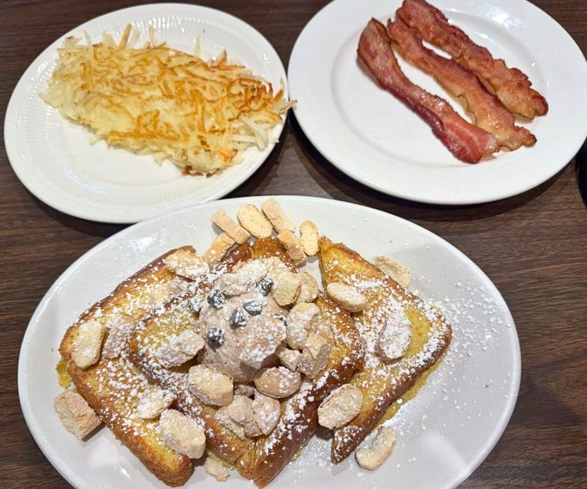 breakfast at Sweet Orange Pancake House & Café in Schaumburg, IL