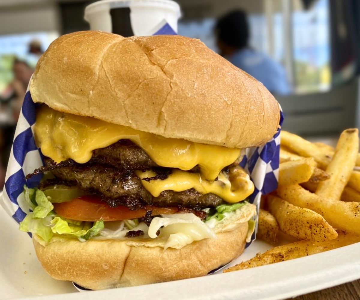 Horent Burger at Do-B's in Emporia, Kansas