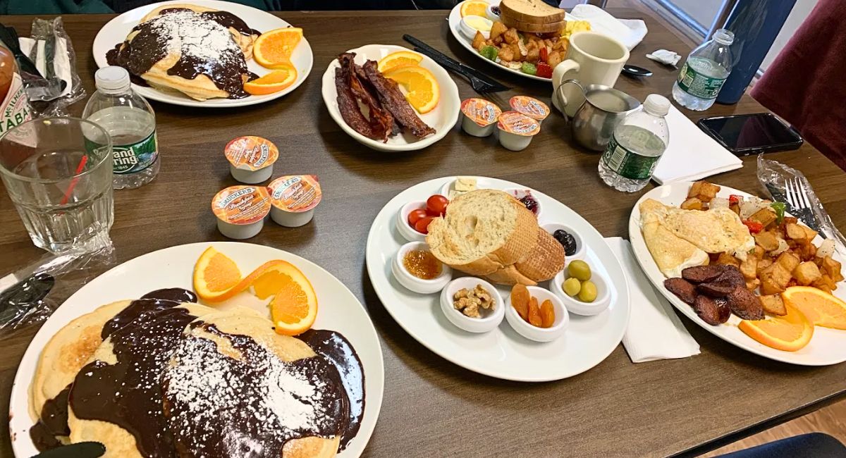 breakfast dishes at Cafe Talya in Bayonne, NJ