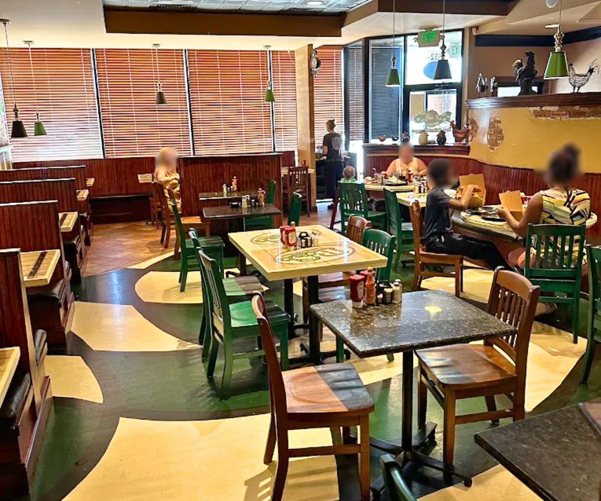 interior of The Breakfast Shoppe in Severna Park, MD