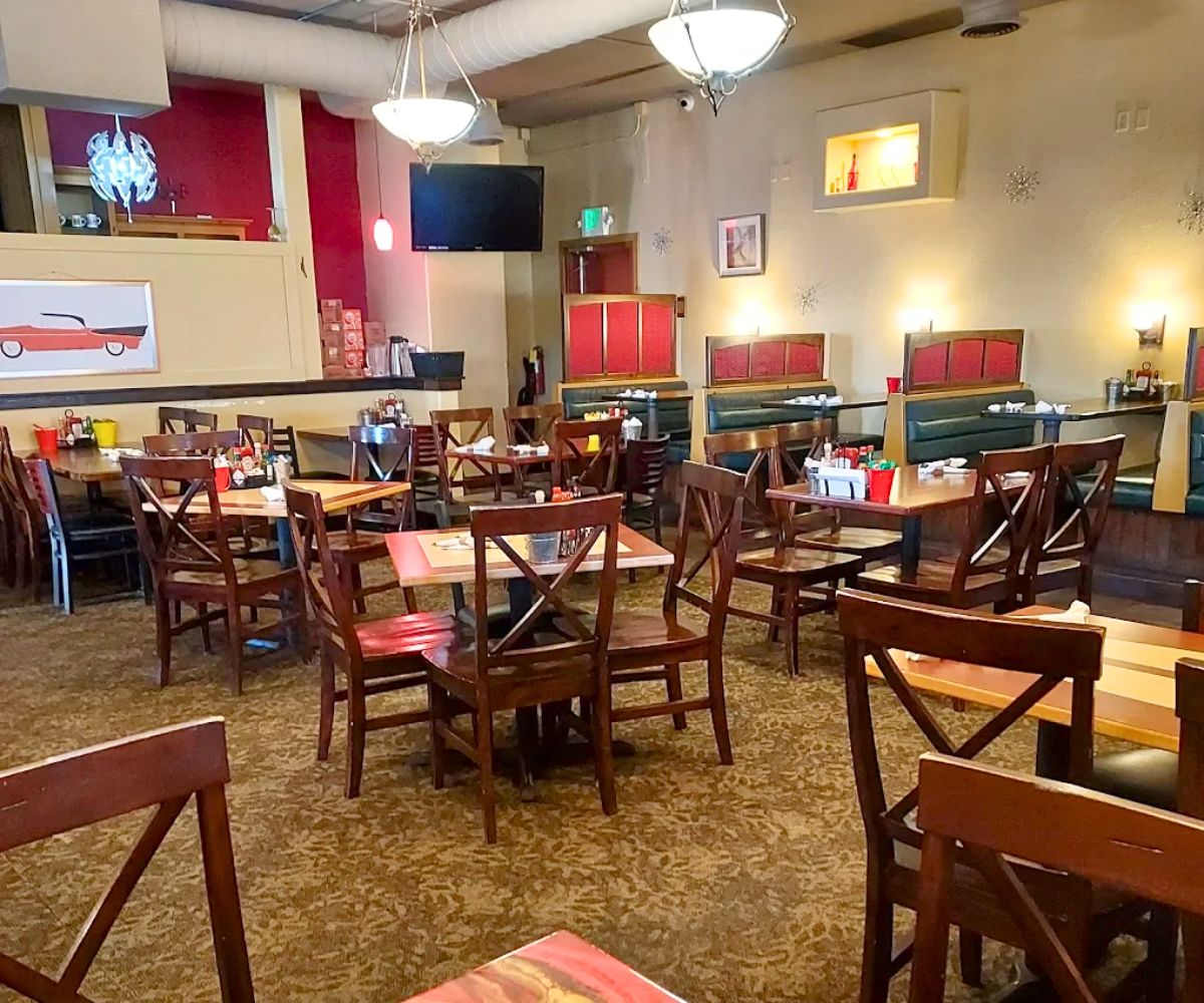 interior of Abracadabra's in Idaho Falls, Idaho