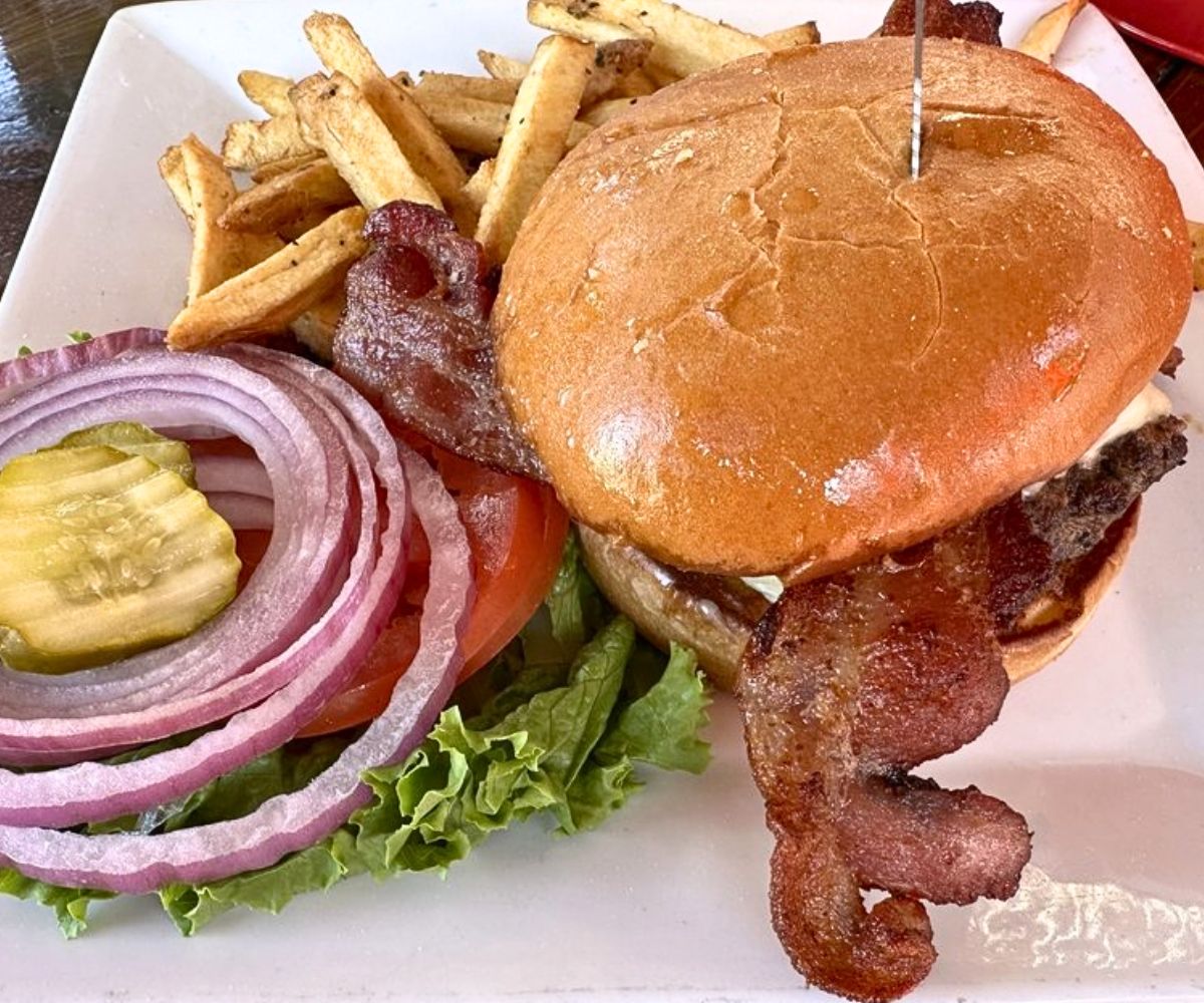 Bacon Cheeseburger at Burgers By The Bridge in Lake Havasu City, AZ