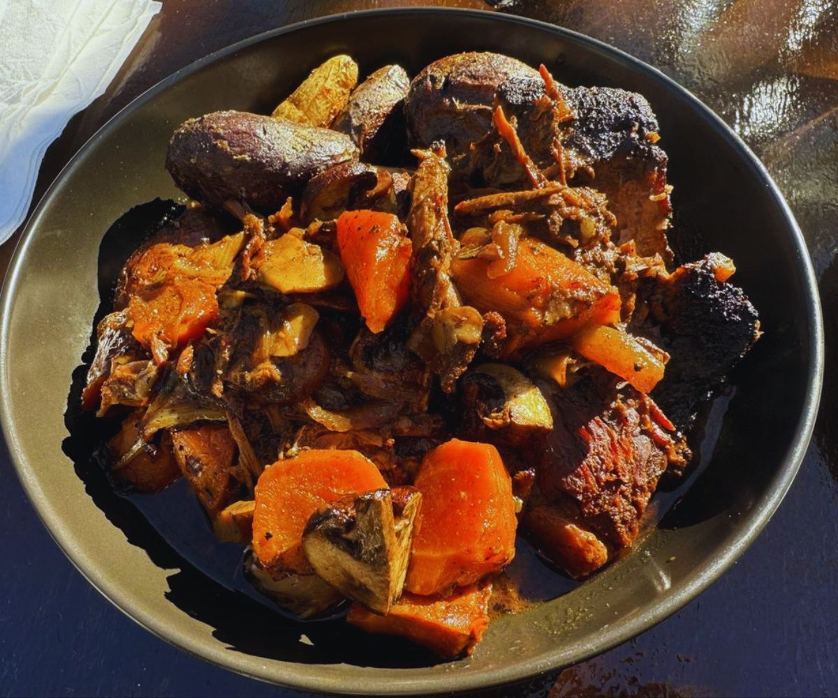 SmokeStacks Cafe - Pot Roast
