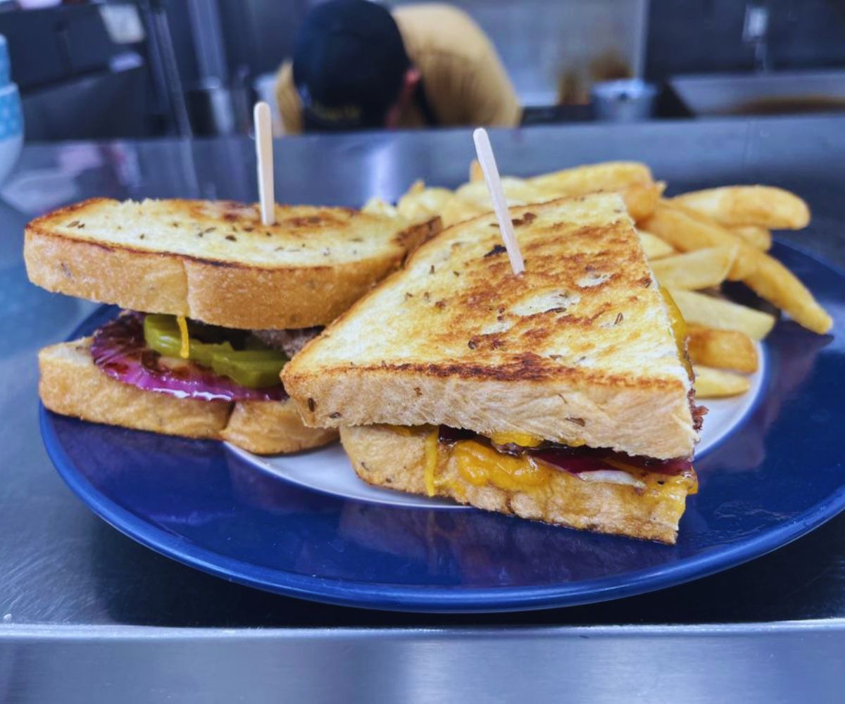 Country Kitchen - Patty Melt & Fries