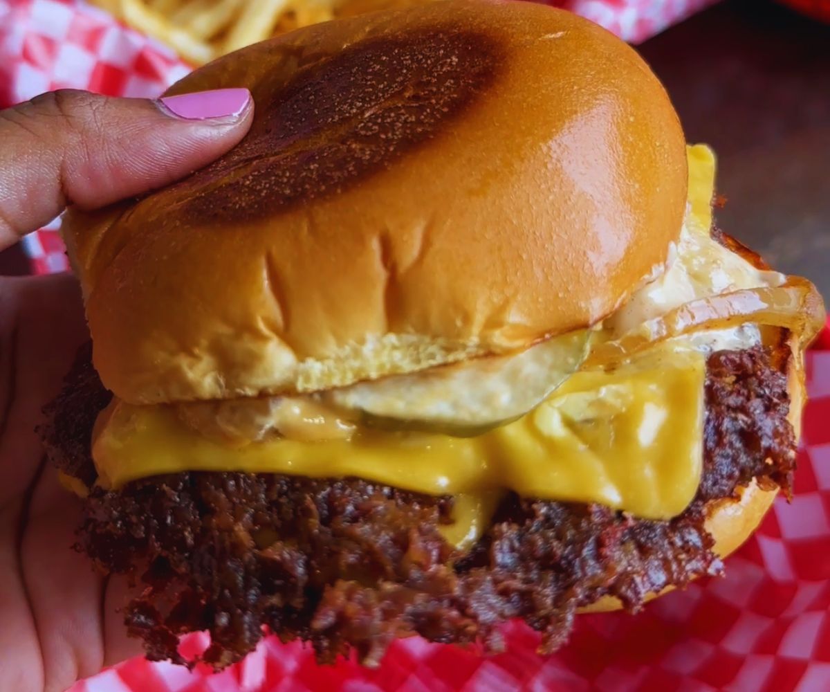 Wanna Smash Bar And Grill - The Quickie