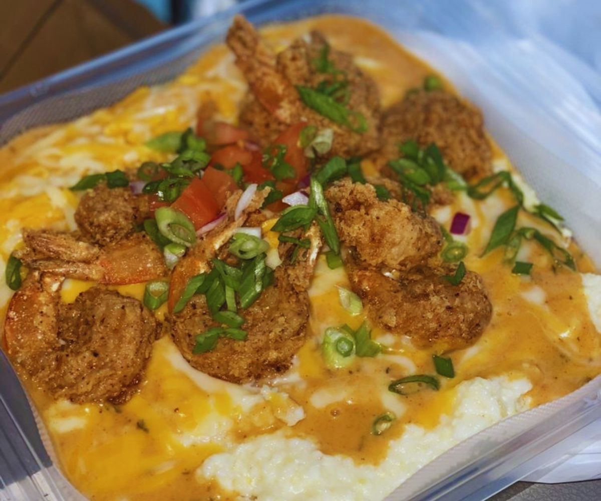 Surf & Soul Spot - Shrimp & Grits