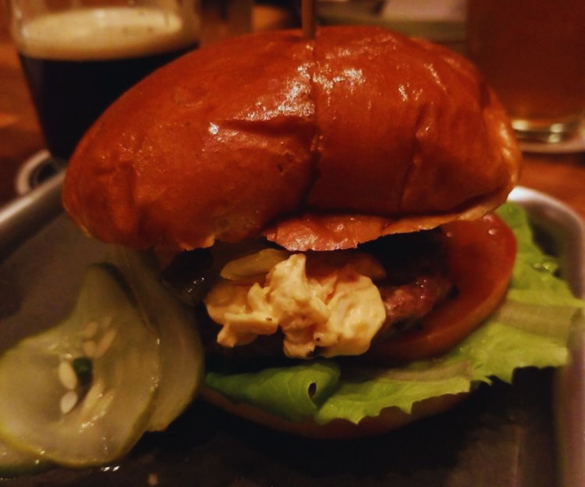 The Kenmore - Pub Burger