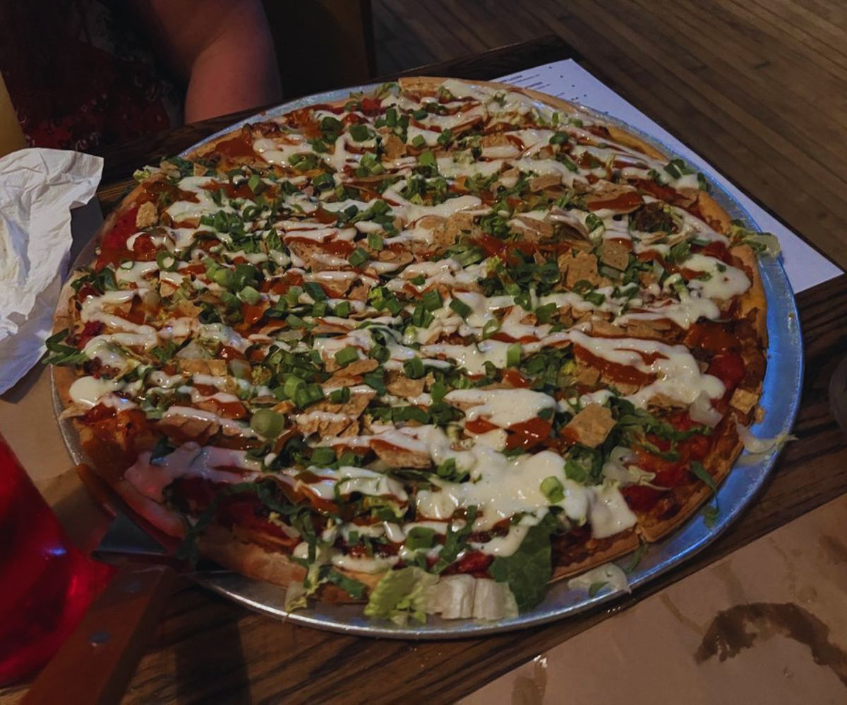 Fixture Pizza Pub - Large Walker's Pint
