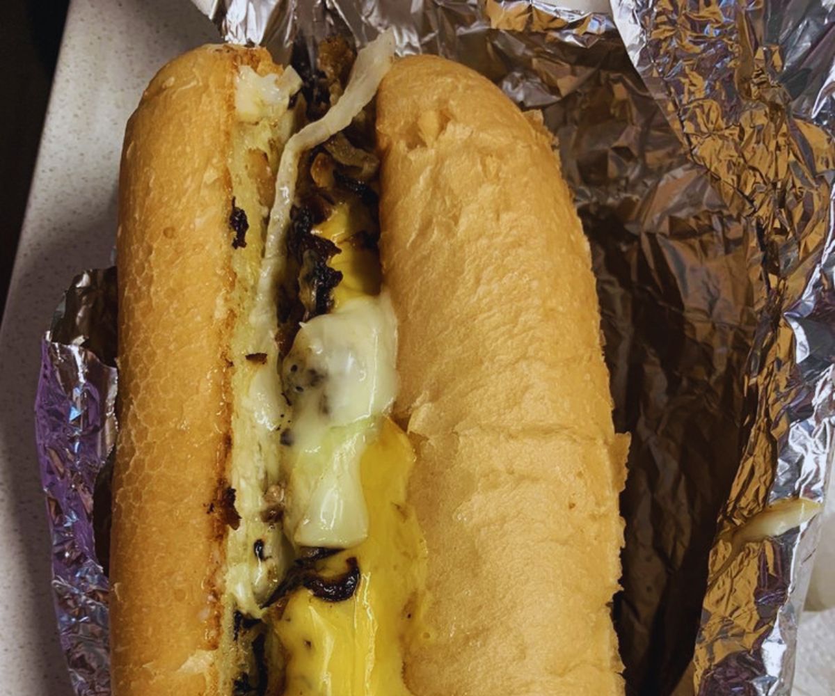Renee's Sandwich Shop - Philly Cheesesteak no Peppers