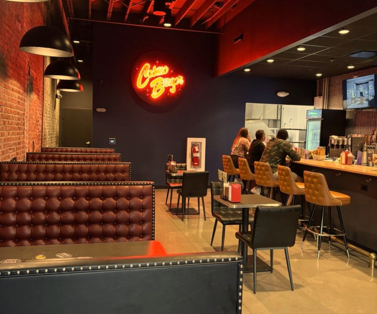 Cosmo Burger XR - Dining Area
