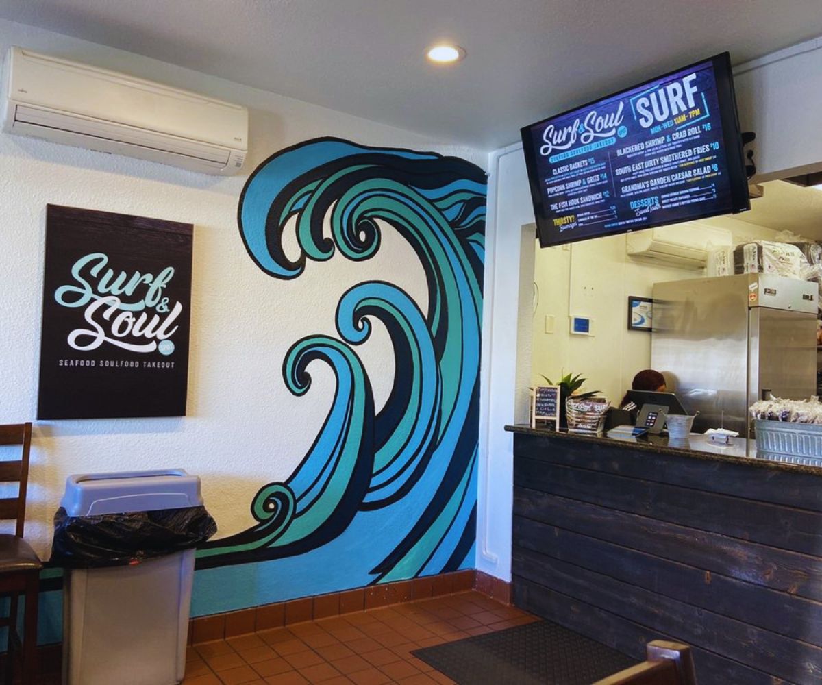 Surf & Soul Spot - Fresh Decor & Menu