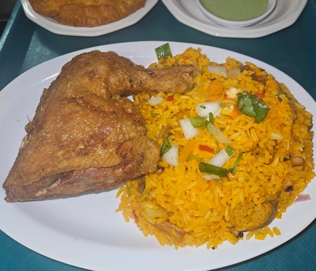 Food at Bob's Hamburg located in Akron, OH