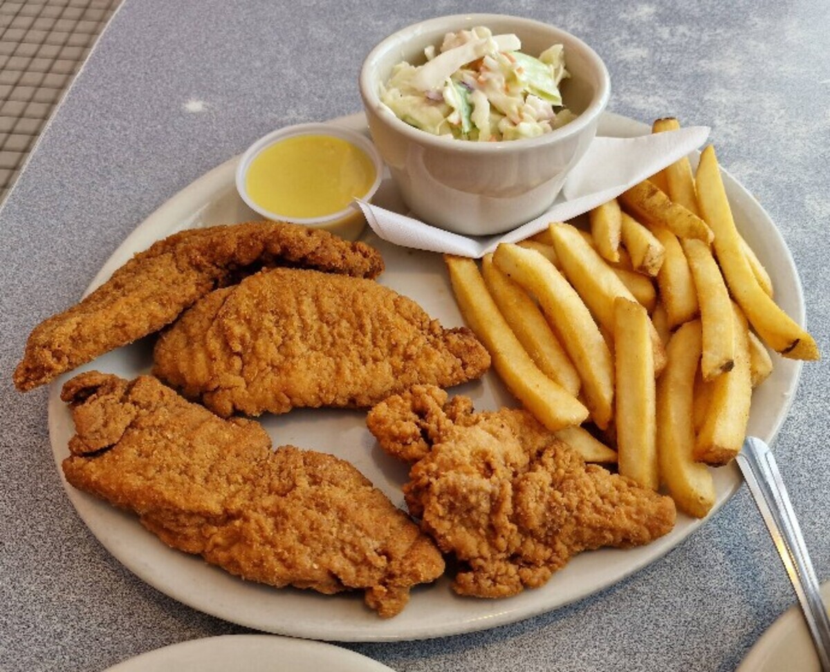 Food at 66 Diner located in Albuquerque, NM