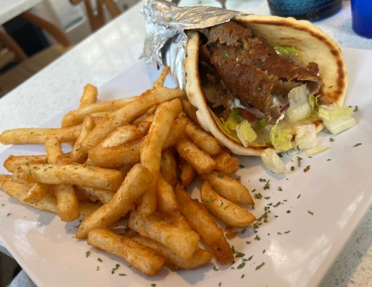 Food at Spiro's Taverna located in Port St. Lucie FL,