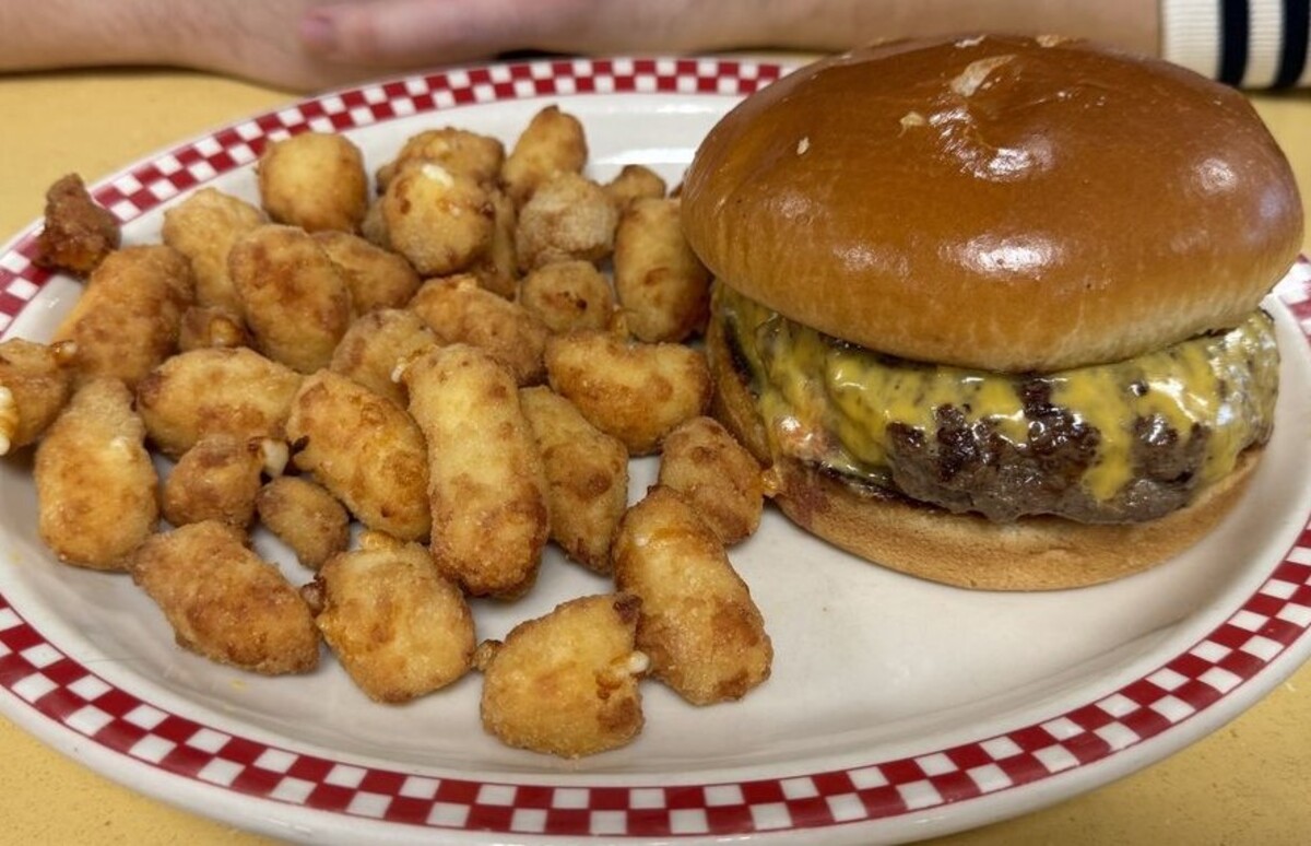 Food in Ze's Diner, Eagan, MN