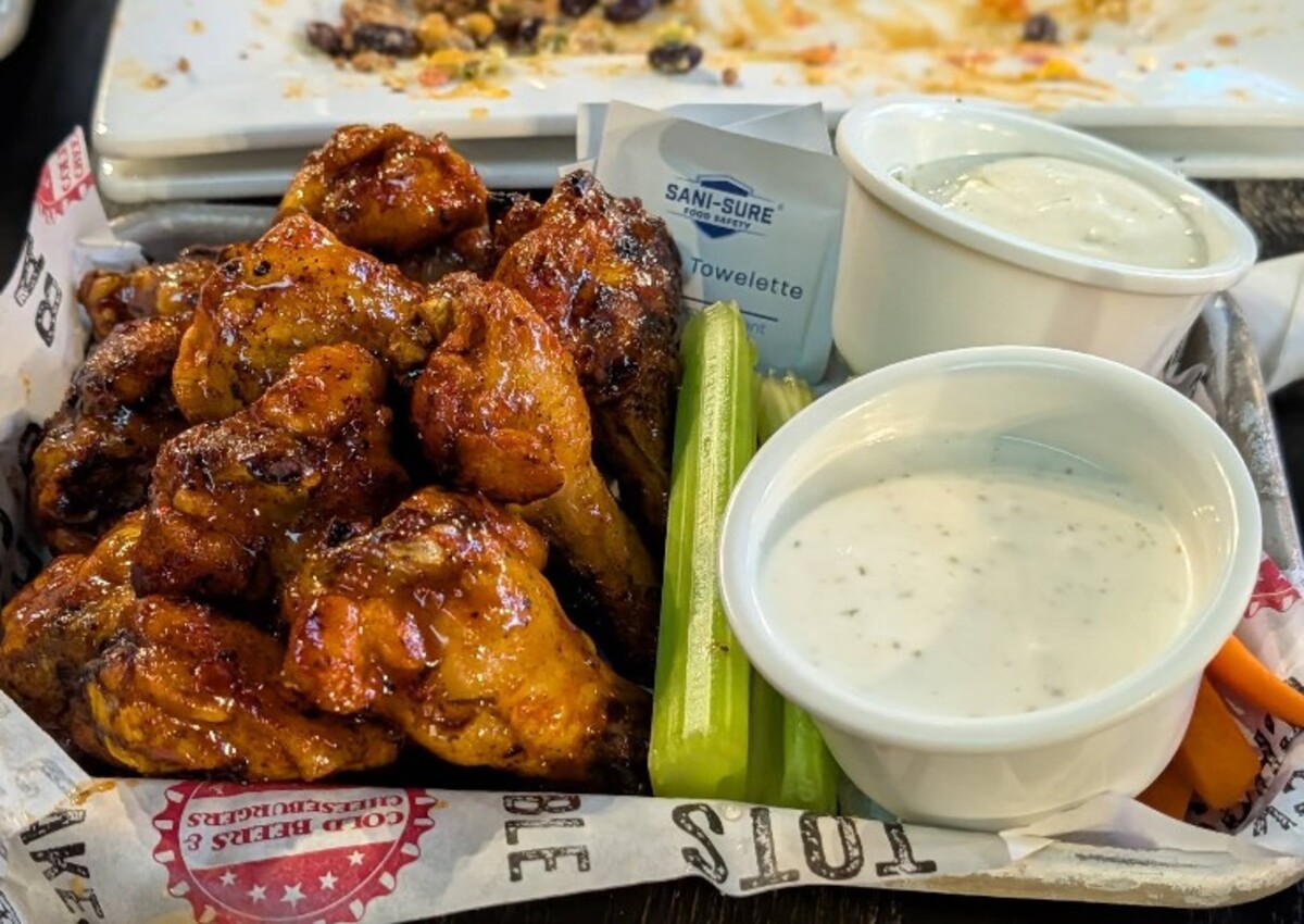 Food in Cold Beers & Cheeseburgers, Euless, TX