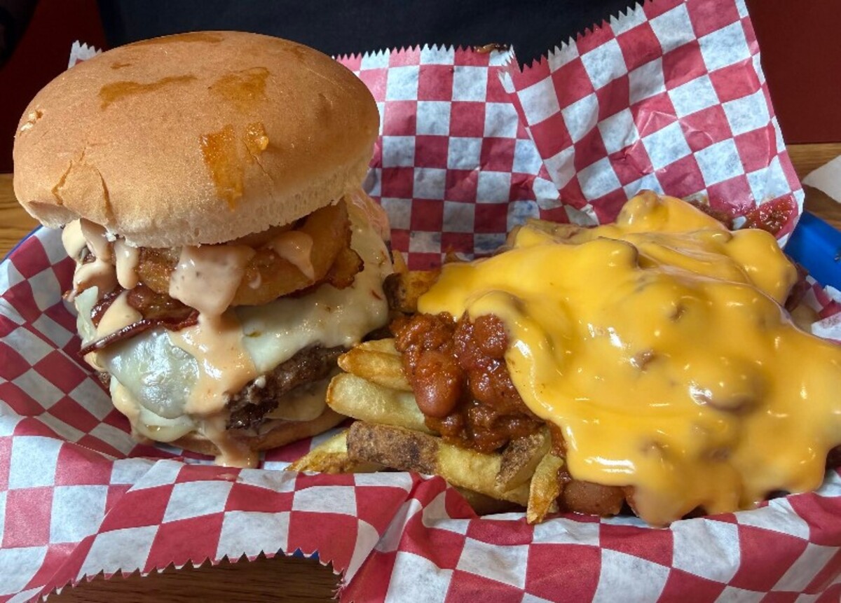 Food in Jerry's Drive In, Pensacola, FL