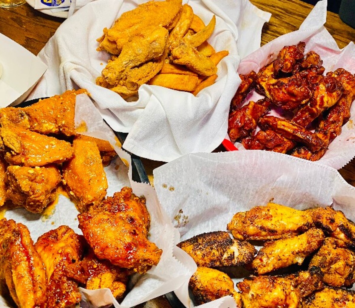 Food in TomKen's Bar & Grill, West Allis, WI