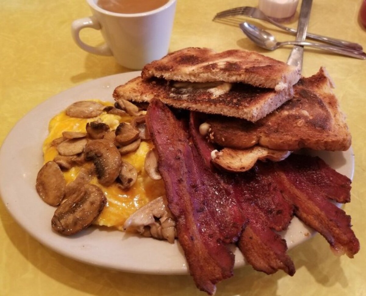 Food at Al's Breakfast located in Minneapolis, MN