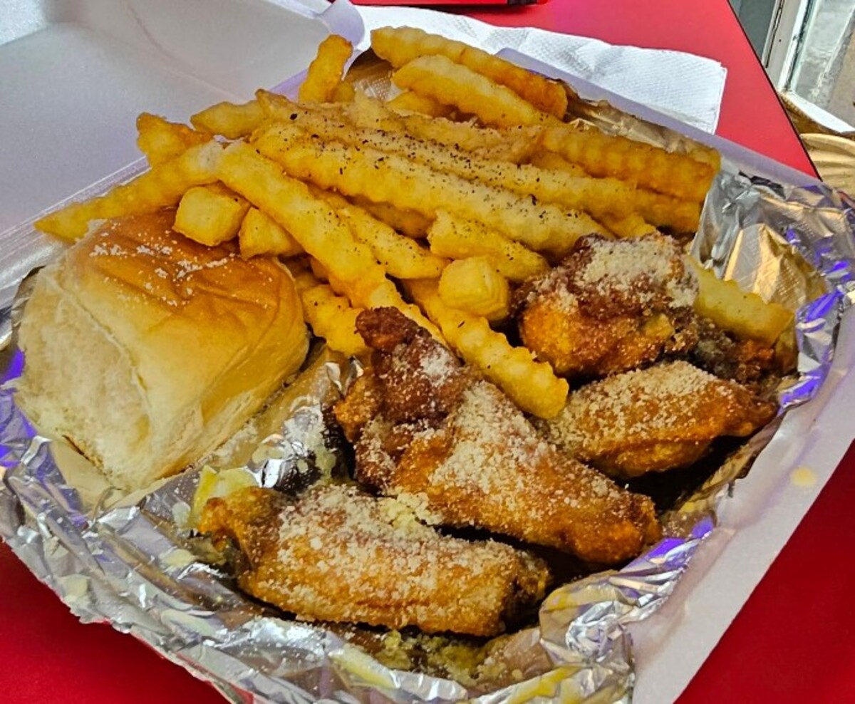 Food in Starving Like Marvin, Jacksonville, FL