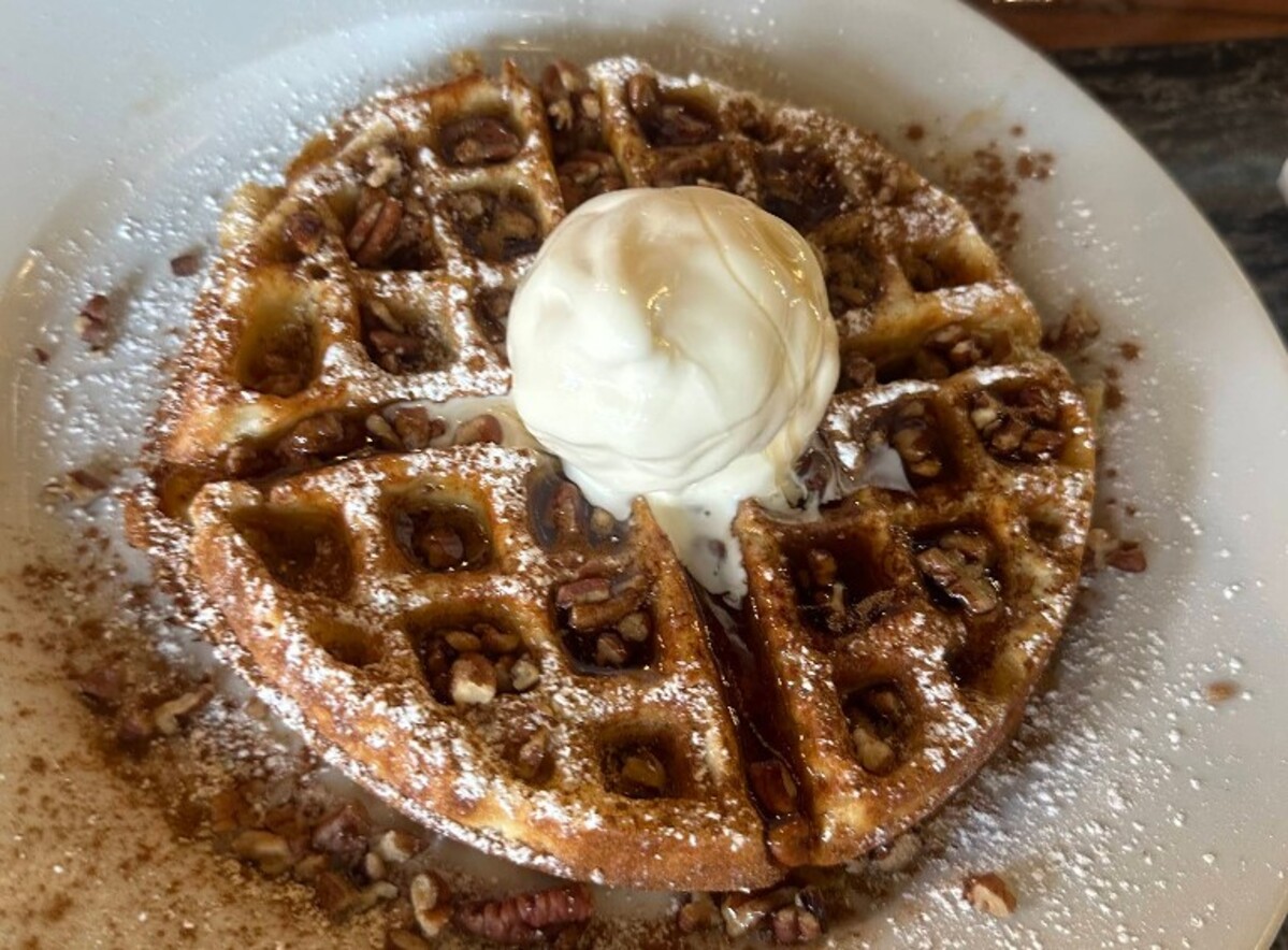 Food in Aretha Frankensteins, Chattanooga, TN