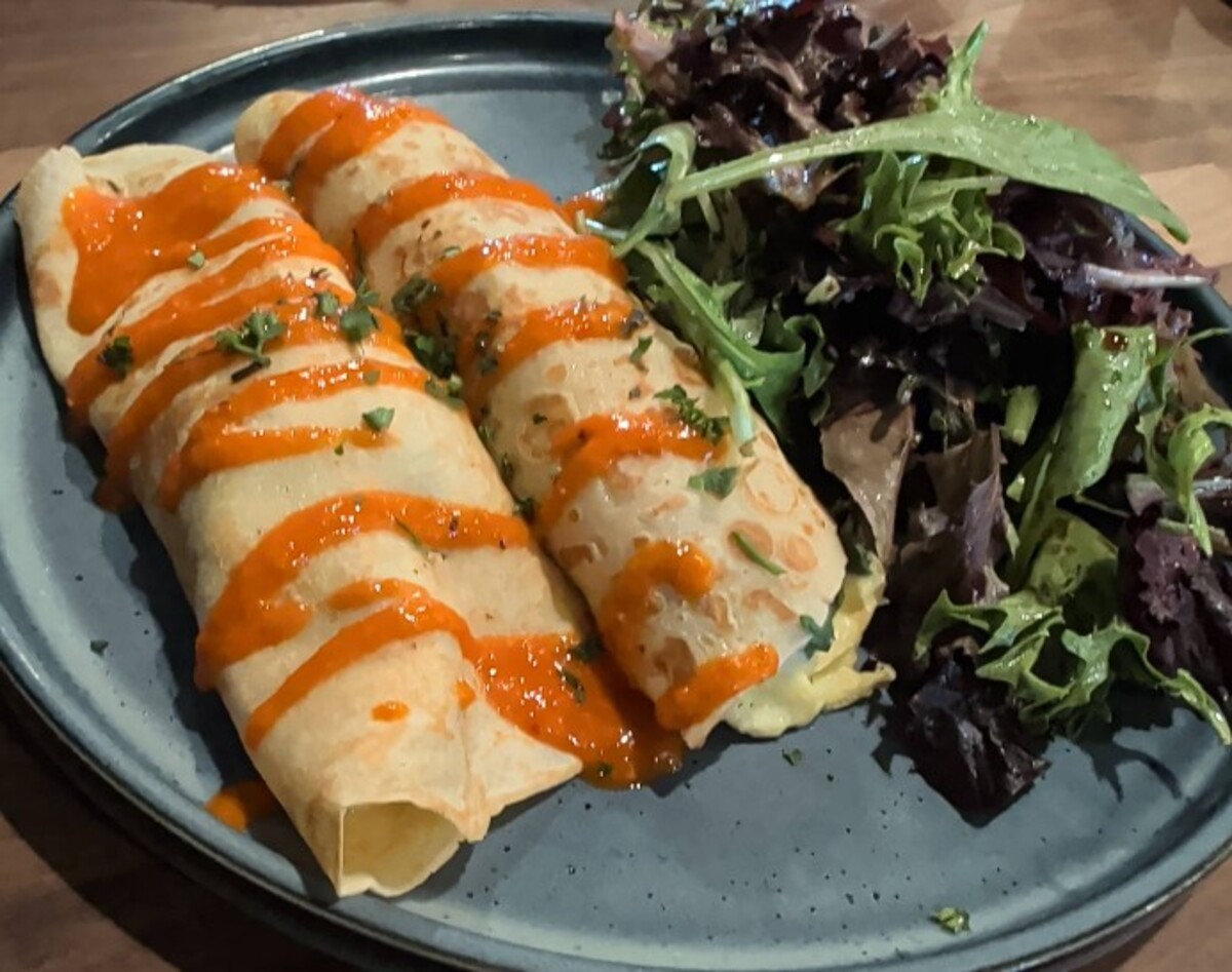 Food in Vovomeena, Phoenix, AZ