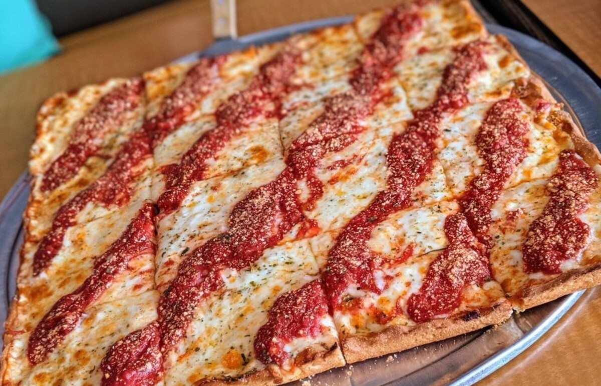 Food in Pasquale's Pizza, Coral Springs, FL