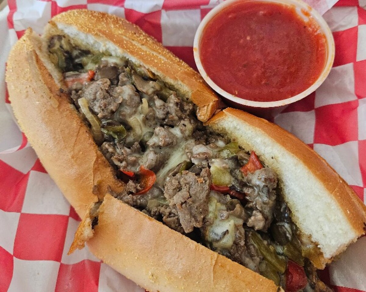Food in Pasquale's Pizza, Coral Springs, FL