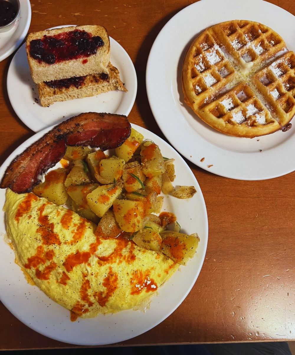 Photos for Matt's Big Breakfast