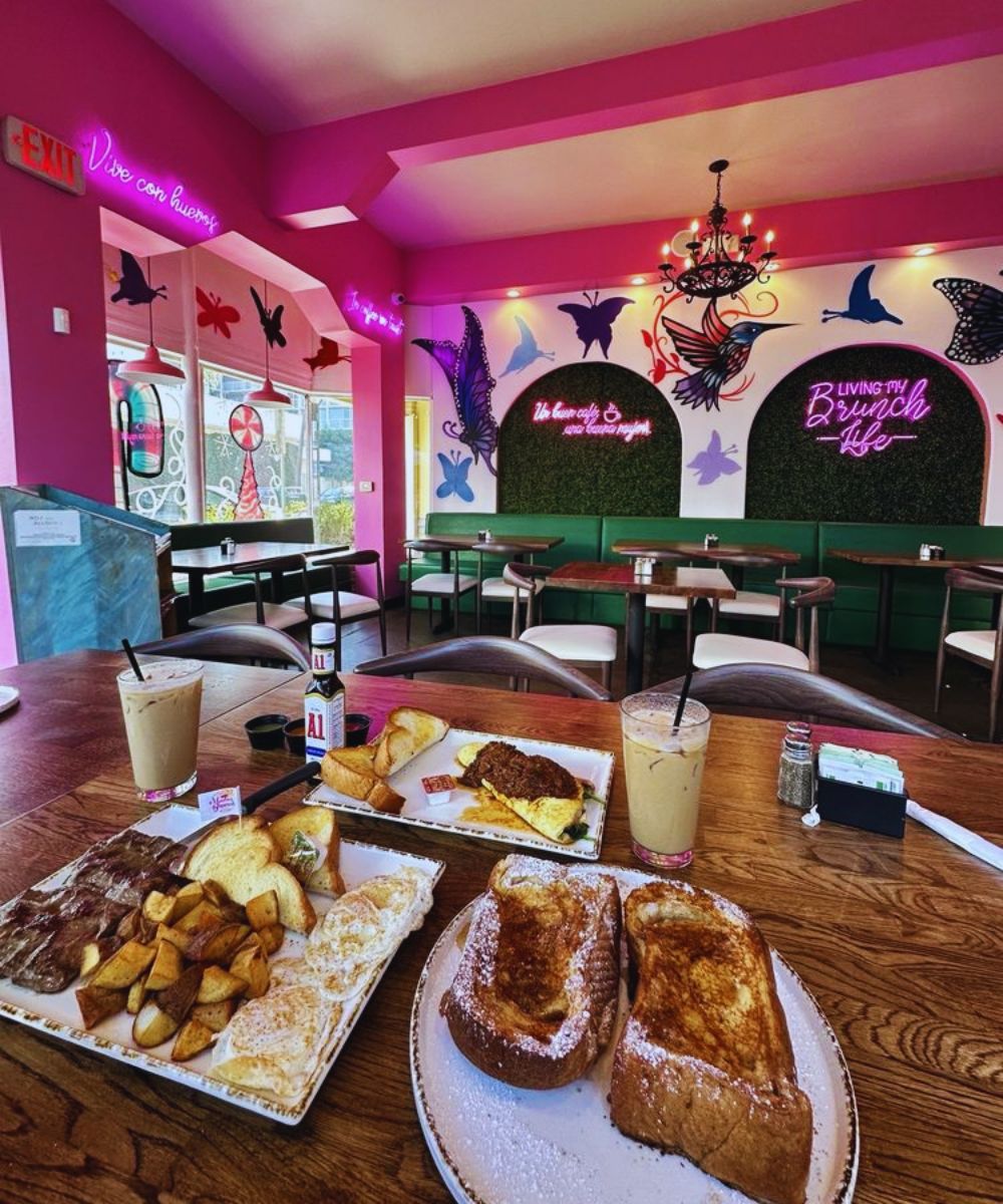 Photos for Madres Brunch