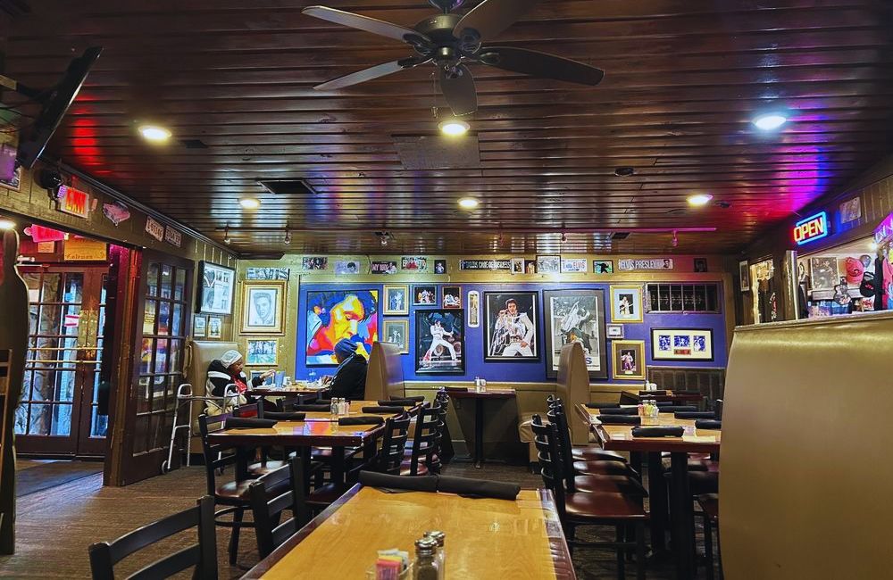 Photos for Marlowe's Ribs & Restaurant
