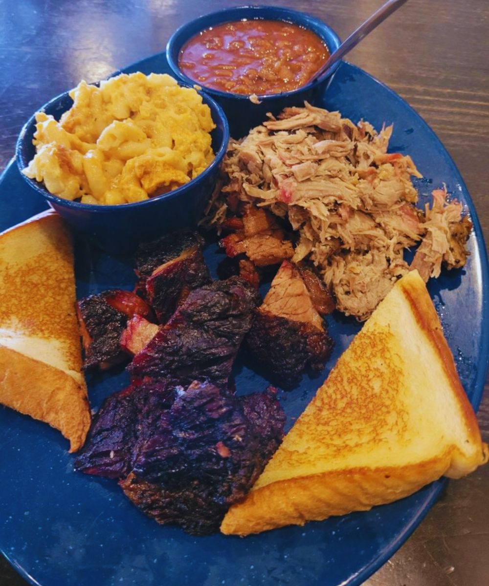 Photos for Mojo Old City BBQ