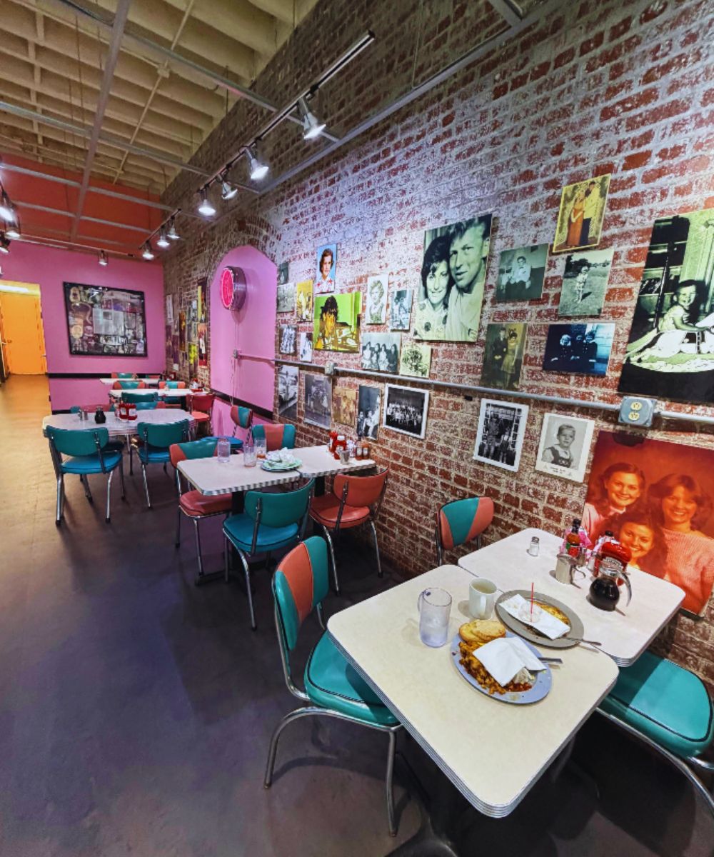 Photos for P&G's Pamela's Diner